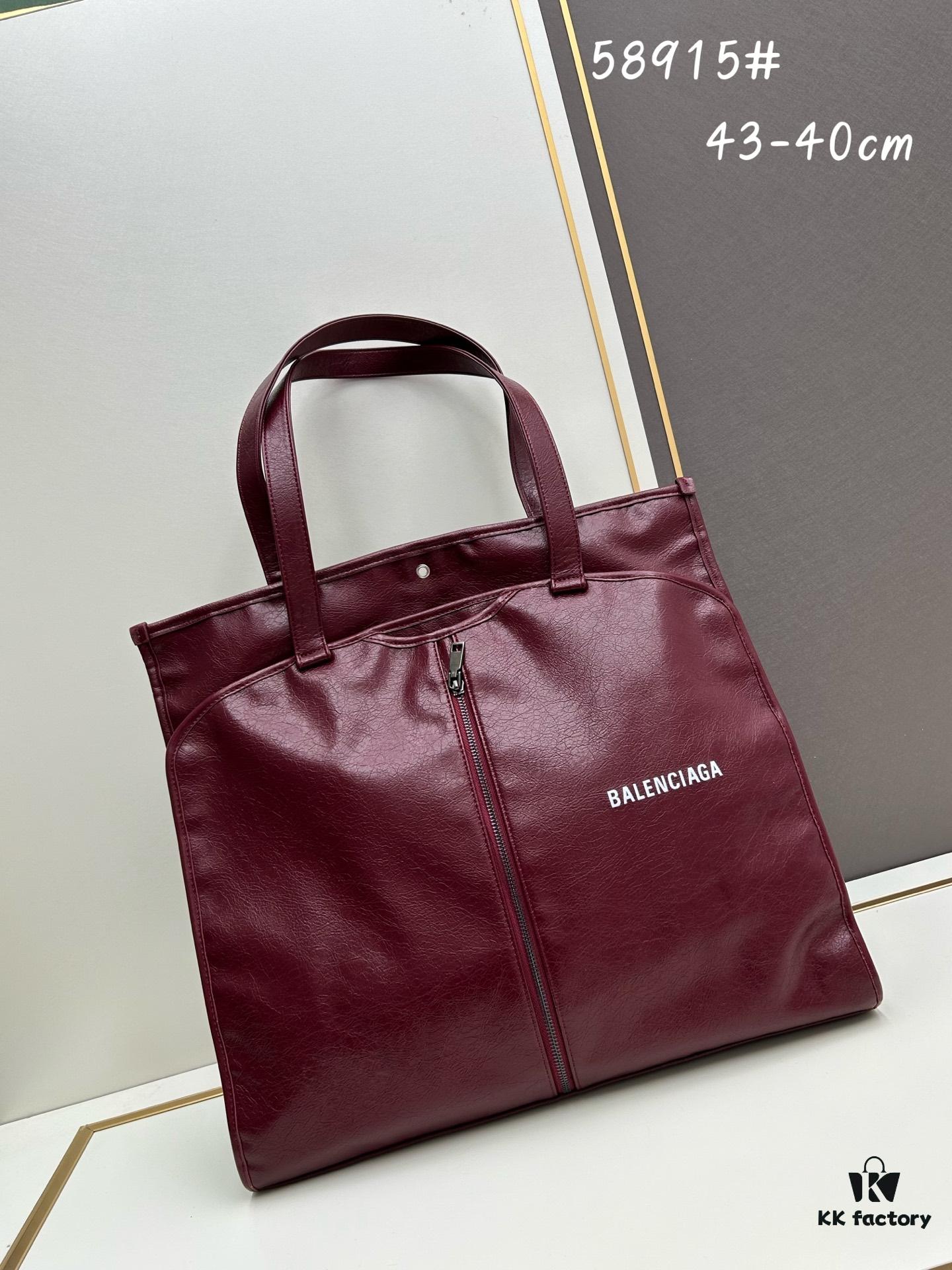 69304453f09edb6de4c4dbff Box Included, The Trash Bag Trend is Too Strong, I'm Obsessed with Balenciaga Again