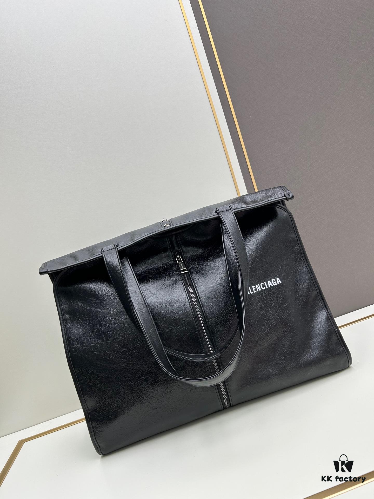 69304459f09edb6de4c4dc00 Box Set, The Trash Bag Trend Is Too Strong, I'm Obsessed with Balenciaga