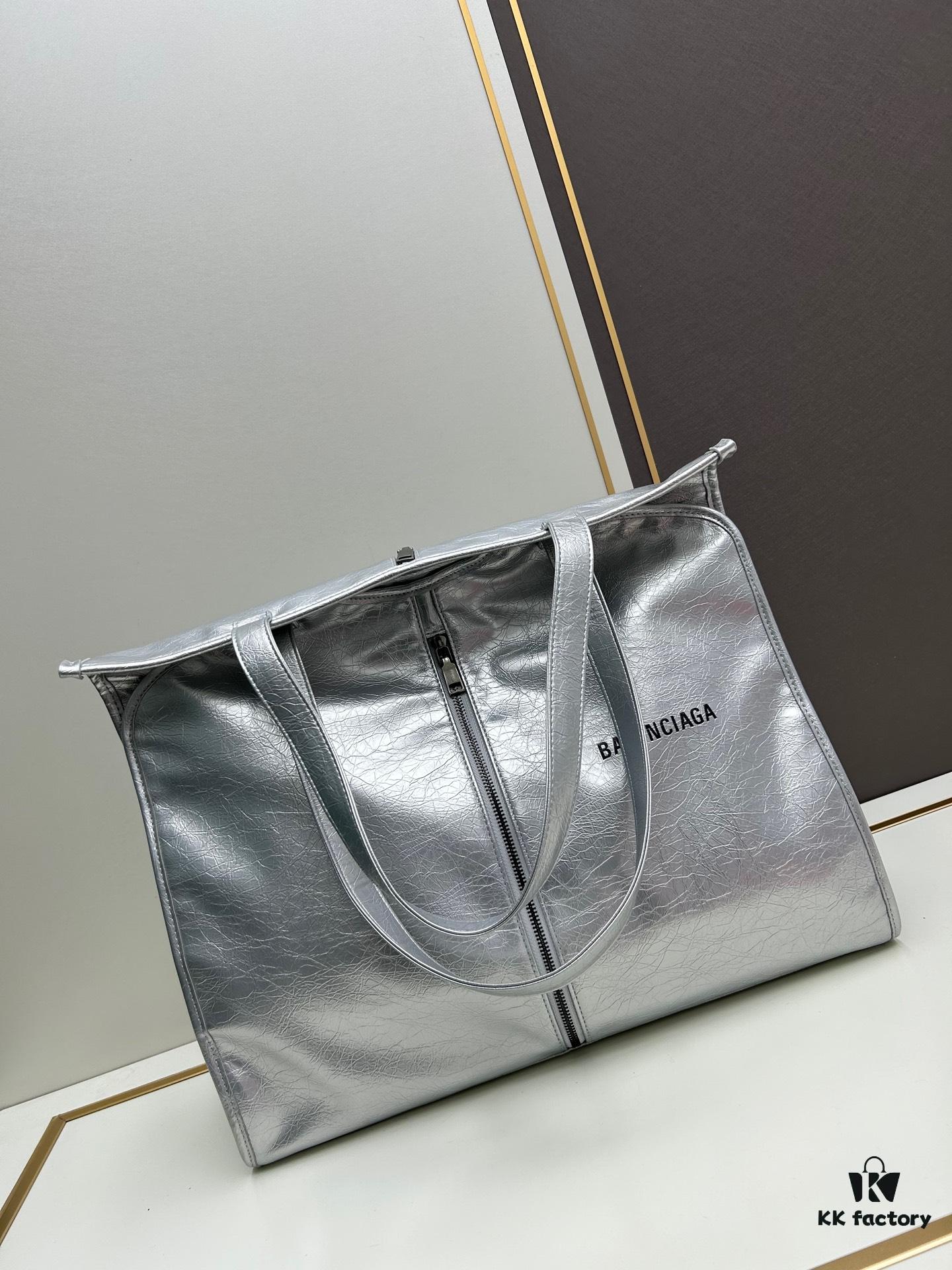 6930445ff09edb6de4c4dc0a Box Set, The Trend of Garbage Bag Bags is Too Strong, I'm Obsessed with Balenciaga Again