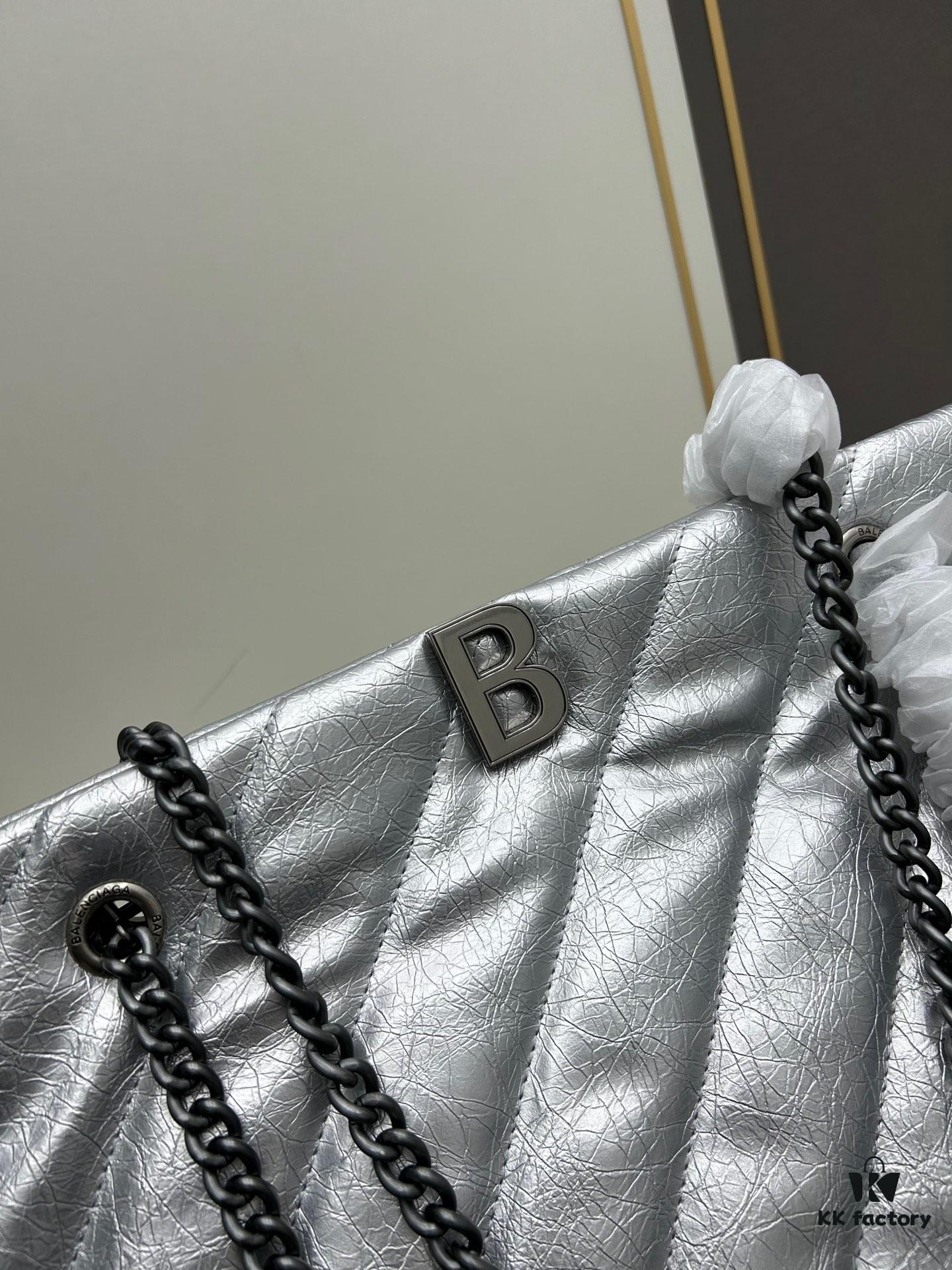6930448af09edb6de4c4dc40 Enter, Cool Girls! Balenciaga Fall/Winter New Bags at Discounted Prices