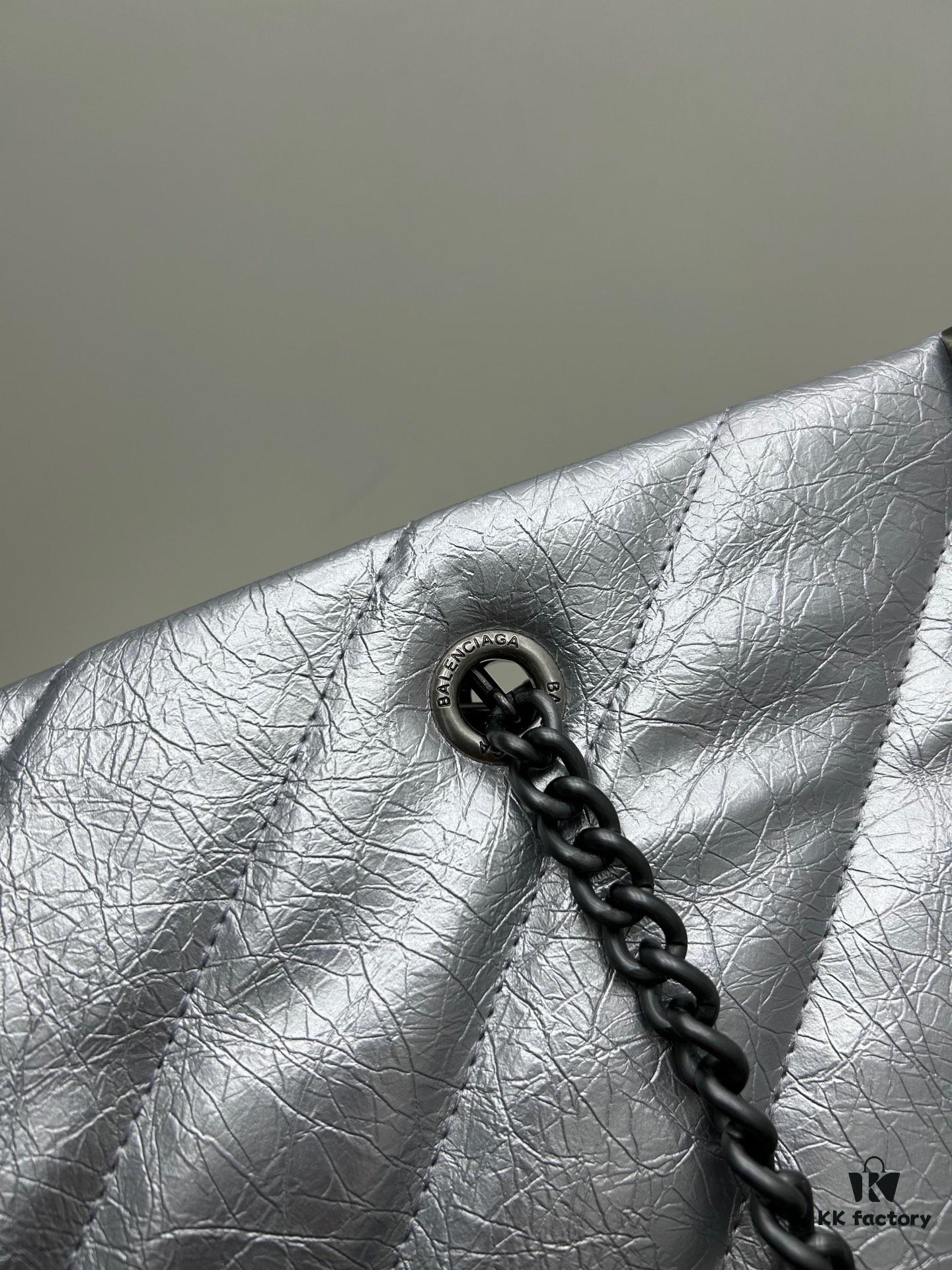 6930448af09edb6de4c4dc41 Enter, Cool Girls! Balenciaga Fall/Winter New Bags at Discounted Prices