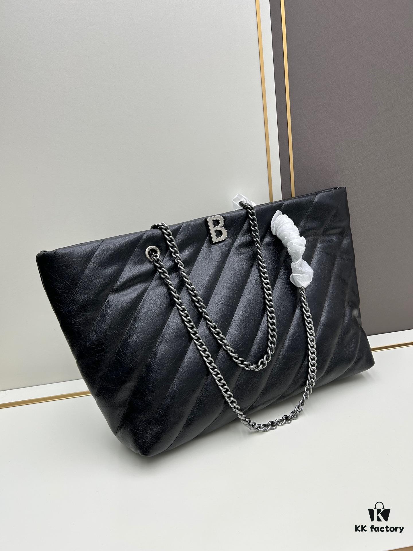 6930448bf09edb6de4c4dc43 Enter, Cool Girls! Balenciaga Fall/Winter New Bags at Discounted Prices