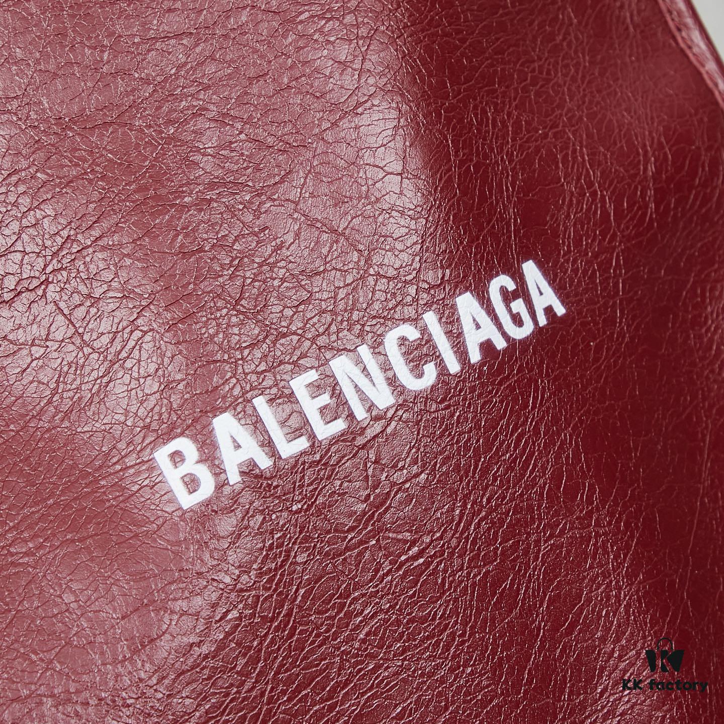 6930449ef09edb6de4c4dc5e Box Set, The Trash Bag Trend Is Too Strong, I'm Obsessed with Balenciaga Again