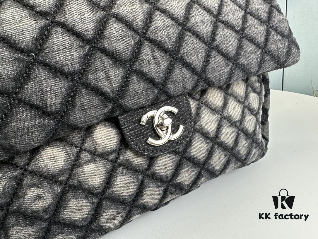 693044b0f09edb6de4c4dc7f New Arrival Small Size Chanel Denim Airport Bag