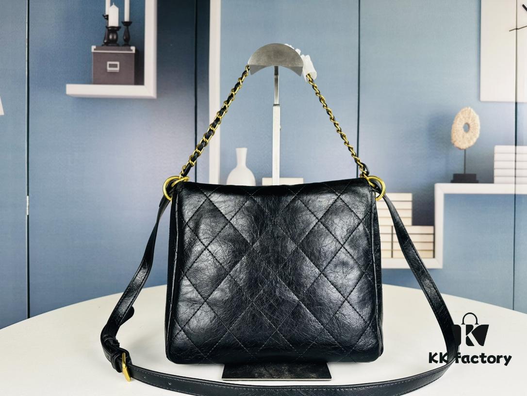 693044f6f09edb6de4c4dceb New Arrival: Could This Be the Hottest Bag of 2024? Chanel 24P Hippie Hobo