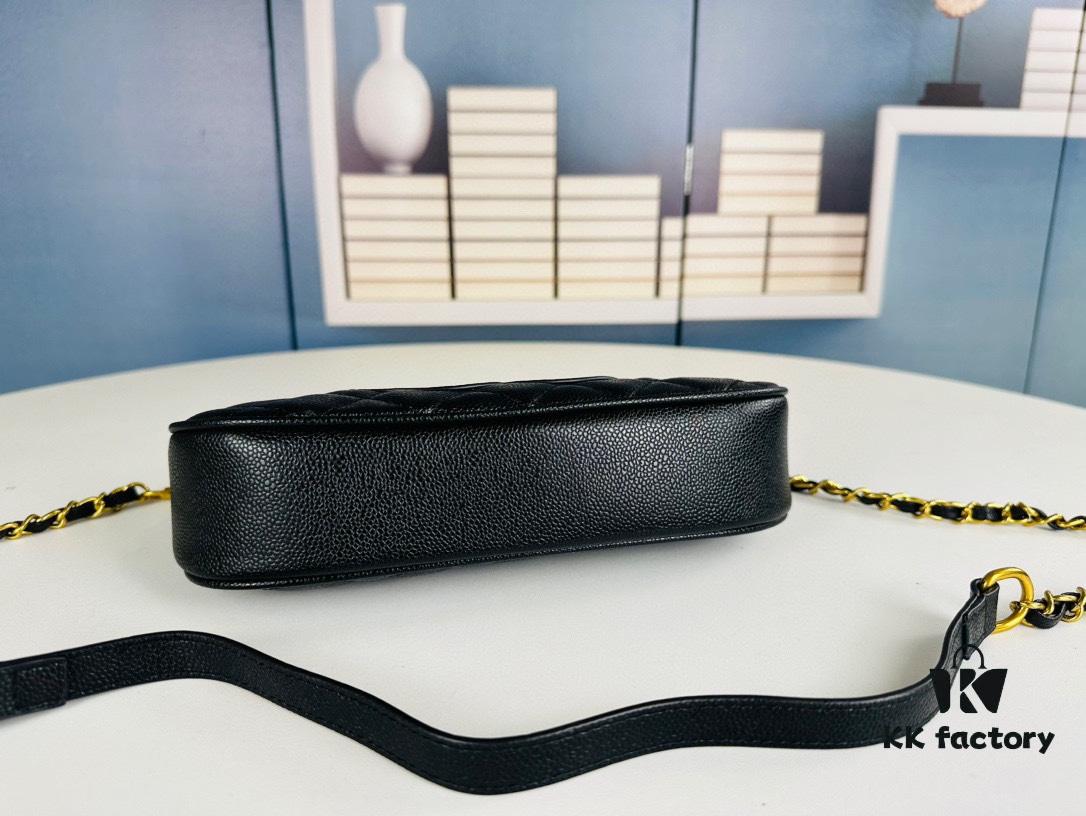 693044fbf09edb6de4c4dcf4 New Arrival Chanel Vintage Black and Gold Shoulder Bag 🖤 Jennie's Style