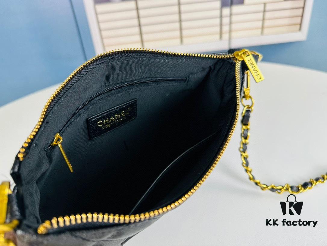 693044fbf09edb6de4c4dcf5 New Arrival Chanel Vintage Black and Gold Shoulder Bag 🖤 Jennie's Style