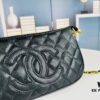 69304500f09edb6de4c4dcfd New Arrival Chanel Vintage Black and Gold Shoulder Bag 🖤 Jennie's Style