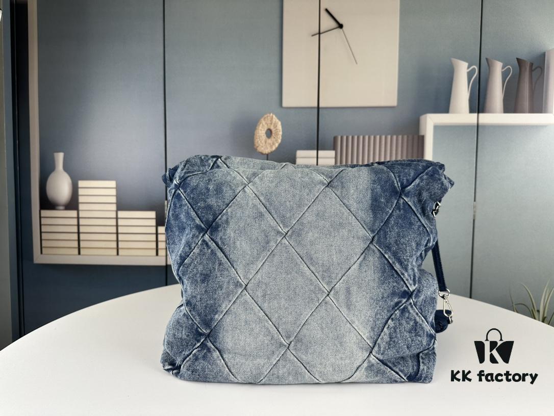 69304513f09edb6de4c4dd18 Large Size Bestseller – Absolutely Stunning! Finally Here: Chanel Denim 22Bag in 23C