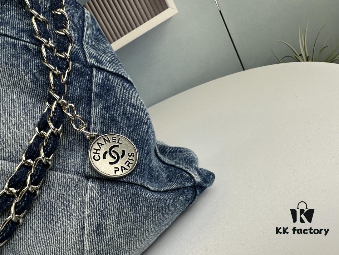 69304515f09edb6de4c4dd1b Large Size Bestseller – Absolutely Stunning! Finally Here: Chanel Denim 22Bag in 23C