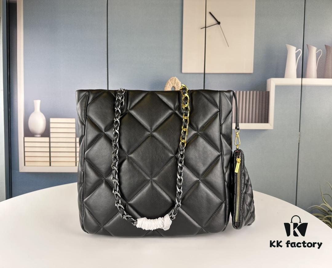 6930451ff09edb6de4c4dd28 New Arrival with a Surprise! An Underrated Chanel 19bag Tote