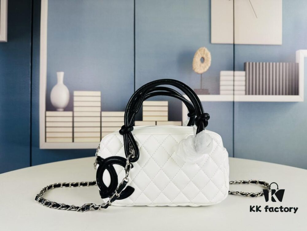 69304529f09edb6de4c4dd32 New Arrival Vintage Cute Chanel Compact Mini Handbag ||| Classic Black and White Panda Color