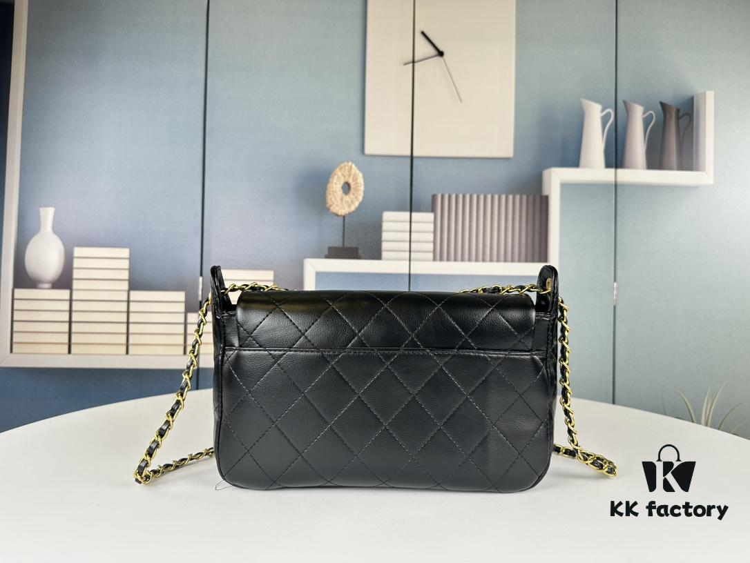 69304545f09edb6de4c4dd57 New Arrival Shopping Share | Chanel 23P Must-Have Bag Update ||| Instantly Fell in Love with This Rare Vintage-Style Flap Bag