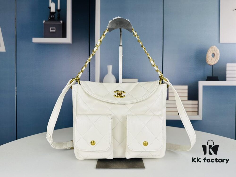69304546f09edb6de4c4dd58 New Arrival: Could This Be the Hottest Bag of 2024? Chanel 24P Hippie Hobo