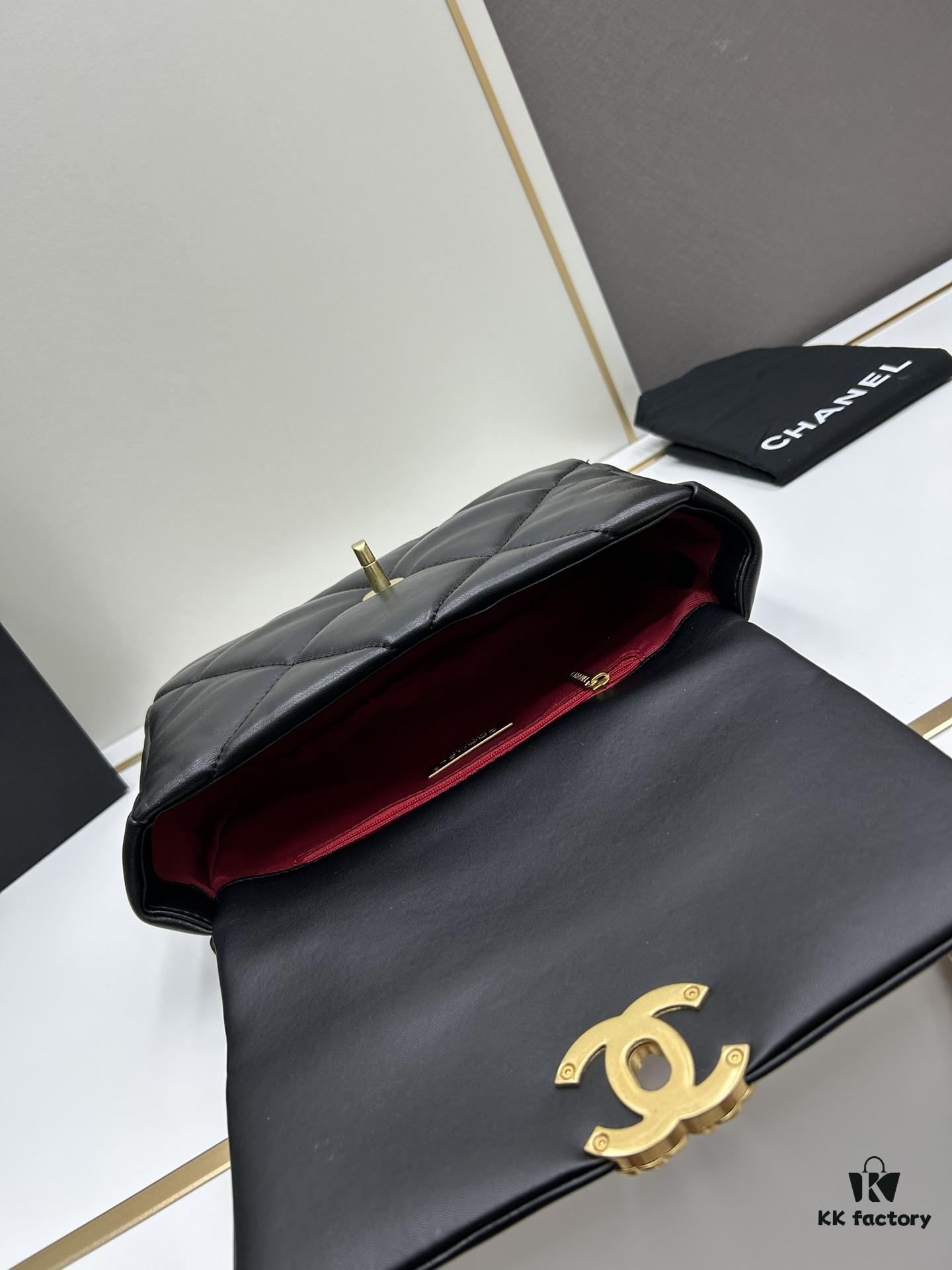 Upgraded Ohanel Fall/Winter 19 Bag Combining All Classic Pillow Bag Elements