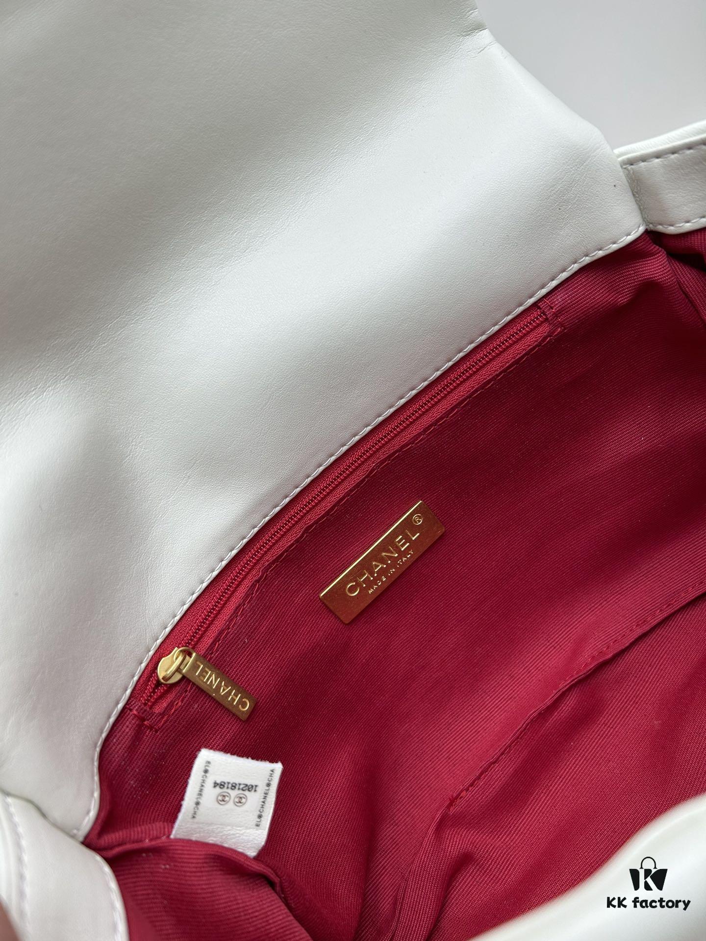 Upgraded Ohanel Fall/Winter 19 Bag Combining All Classic Pillow Bag Elements