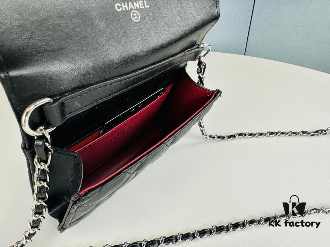693045a7f09edb6de4c4ddd6 New Arrival Wholesale Multi-Color Chanel-Inspired Silver Chain Mini Bag