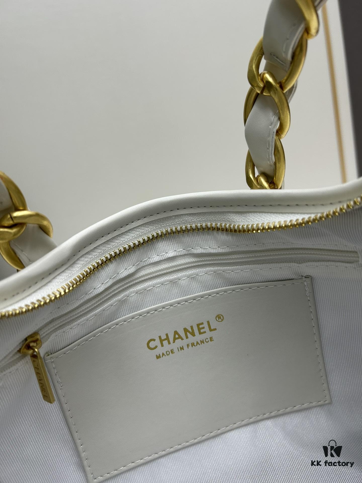 693045c1f09edb6de4c4ddf3 CHANEL 24A Large Hobo Bag in Vintage Wax Leather – In Stock Now