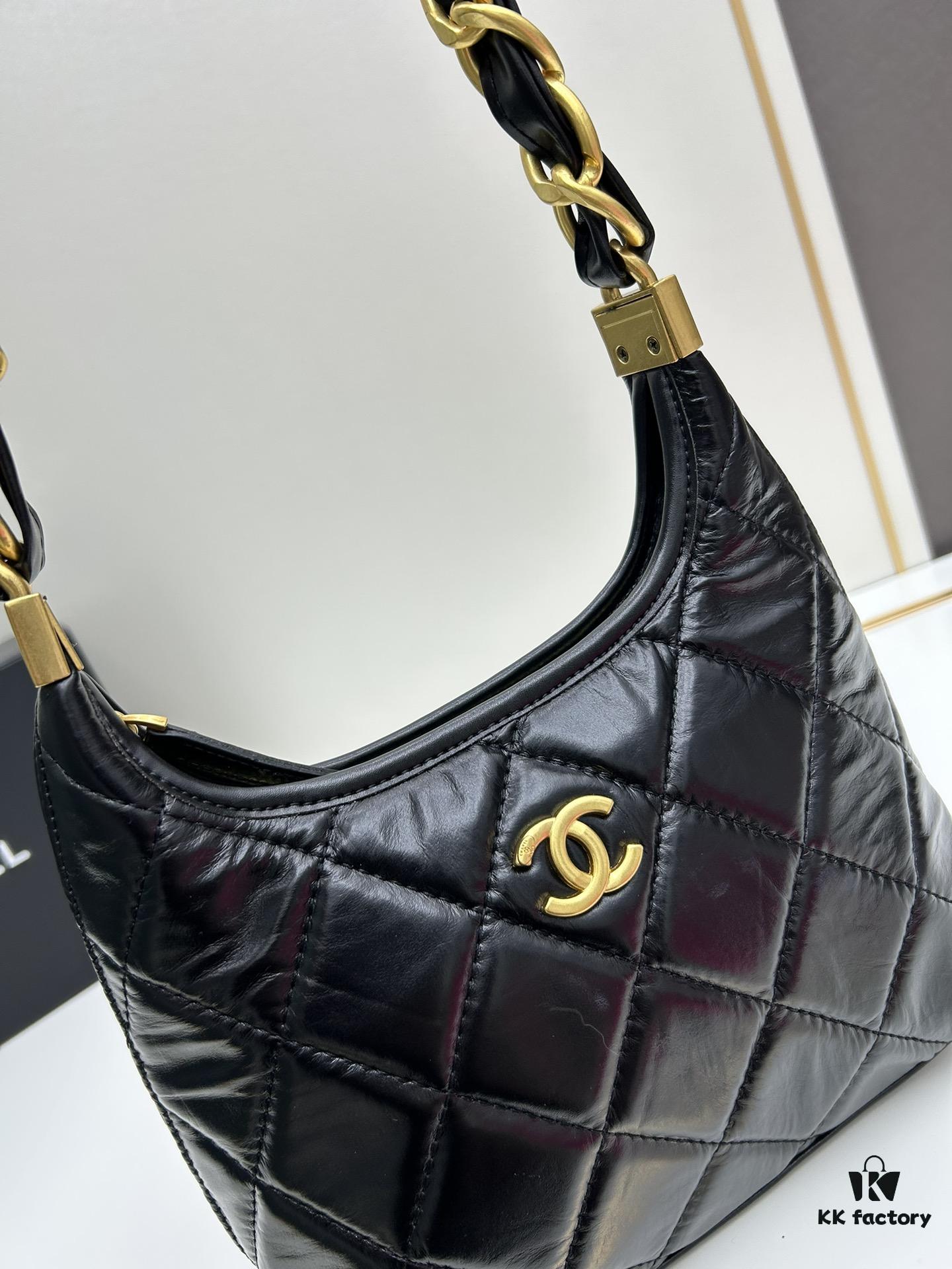 693045c8f09edb6de4c4ddfd Chanel 24A Small Hobo Bag in Lambskin Oil-Waxed Leather