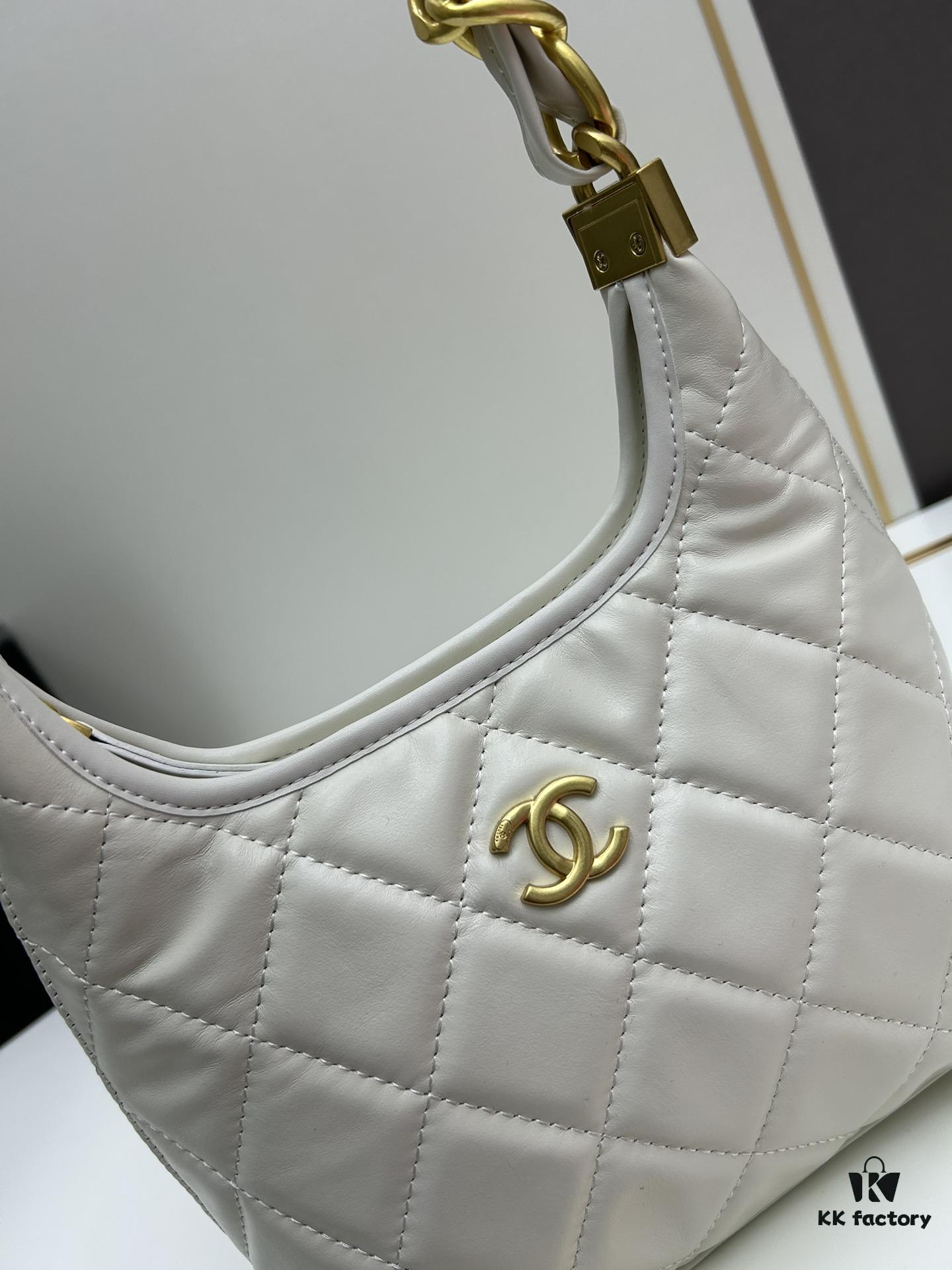 693045cef09edb6de4c4ddff Chanel 24A Small Hobo Bag in Oil-Waxed Full-Grain Leather
