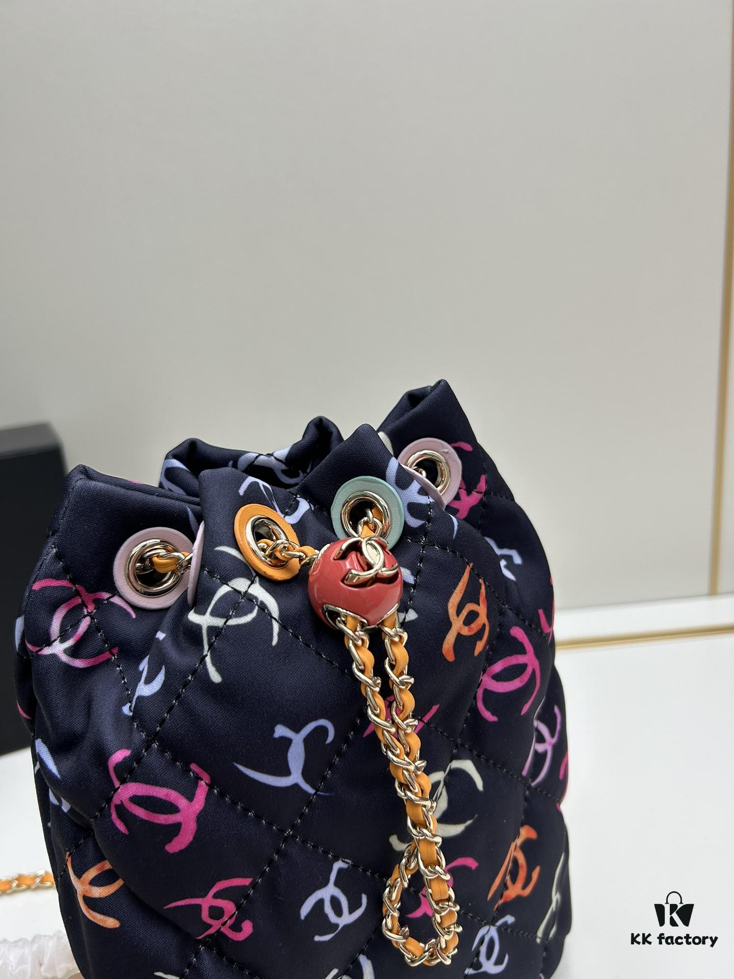 69304603f09edb6de4c4de3d 24SS Sweet Tones CHANEL is Absolutely Gorgeous – Vibrant Colors and Unique Design So Eye-Catching