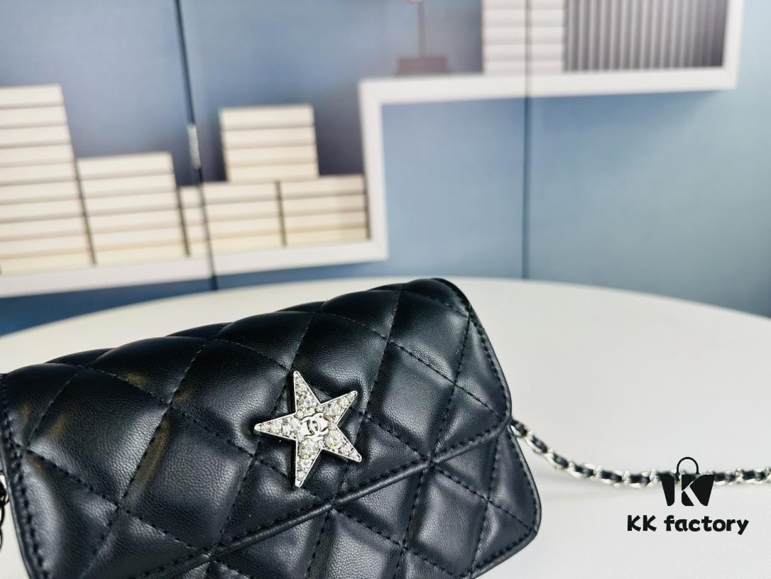 69304603f09edb6de4c4de3e New Arrival Wholesale Multi-Color Chanel-Inspired Silver Chain Mini Bag