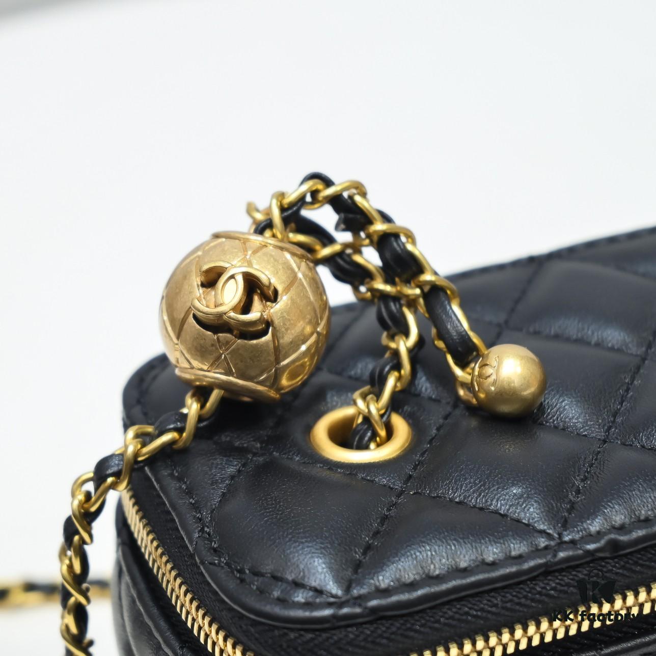69304614f09edb6de4c4de50 Chanel 2022 Autumn/Winter New Arrival 💞 Mini Powder Compact Case in Golden Sphere Design - Small Storage Box with Original Hardware, Imported Lamb Leather