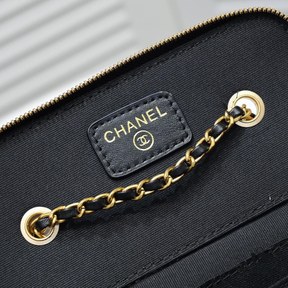 69304615f09edb6de4c4de53 Chanel 2022 Autumn/Winter New Arrival 💞 Mini Powder Compact Case in Golden Sphere Design - Small Storage Box with Original Hardware, Imported Lamb Leather