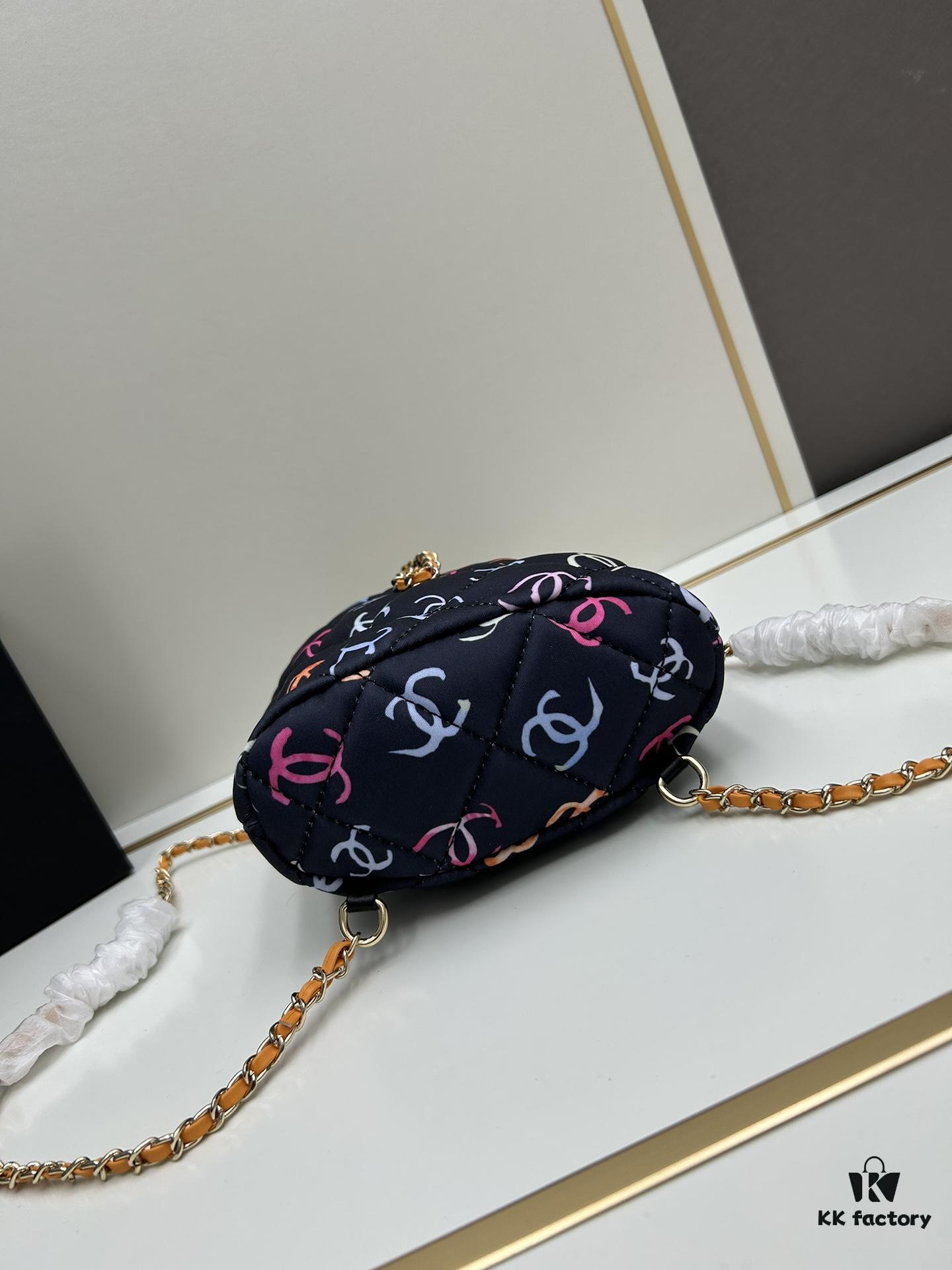 69304627f09edb6de4c4de64 24SS Sweet Tones CHANEL is Absolutely Gorgeous – Vibrant Colors and Unique Design So Eye-Catching