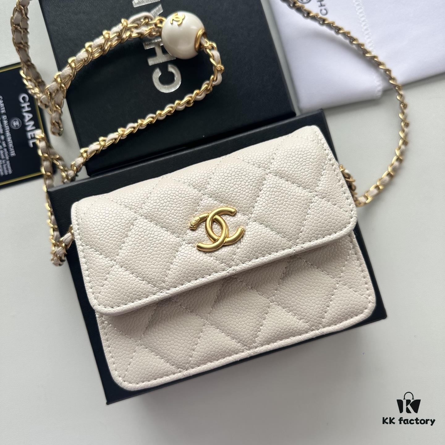 Chanel Luxury Counter Model ❤❤ Caviar Leather with Pearl and Chain Hardware, Full Leather Inside and Out, High-Quality Craftsmanship, Gold-Tone Clasp, Shoulder or Crossbody Wear, Can Be Used as Waist Bag