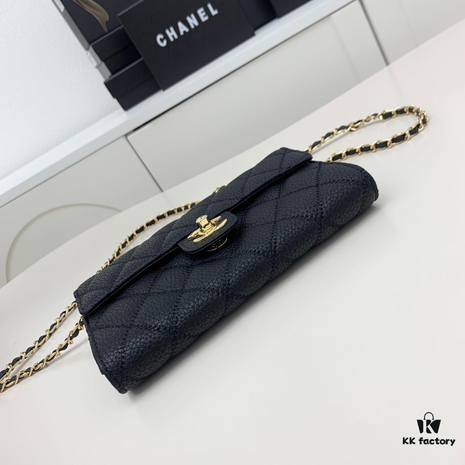 6930467df09edb6de4c4decc Bestselling Chanel Chain Shoulder Crossbody Mini Bag