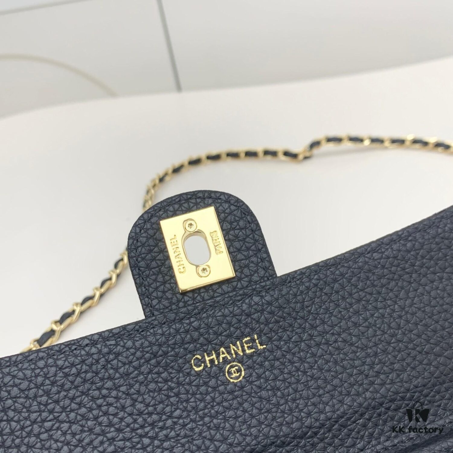 6930467ef09edb6de4c4decd Bestselling Chanel Chain Shoulder Crossbody Mini Bag