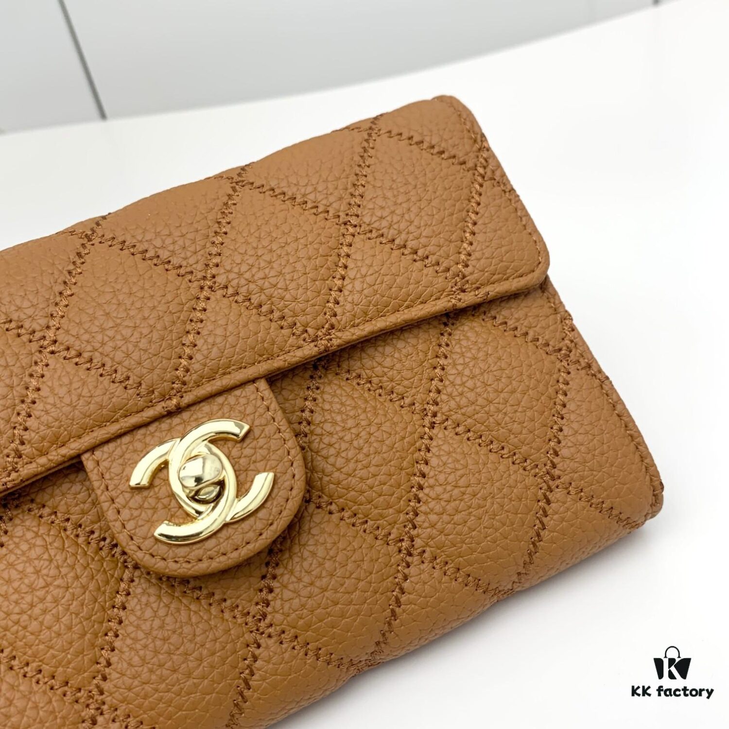 69304687f09edb6de4c4dedf Bestselling Chanel Quilted Leather Shoulder Crossbody Bag with Chain