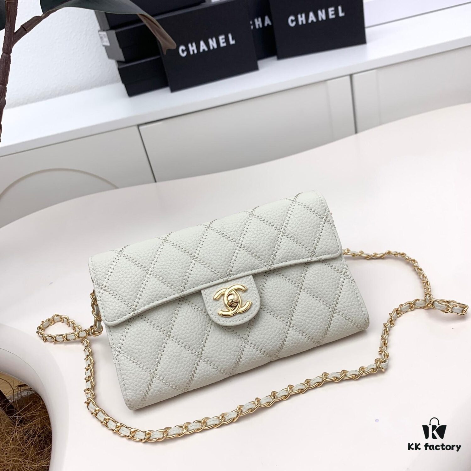 69304696f09edb6de4c4def8 Chanel Classic Quilted Leather Shoulder Crossbody Bag with Chain