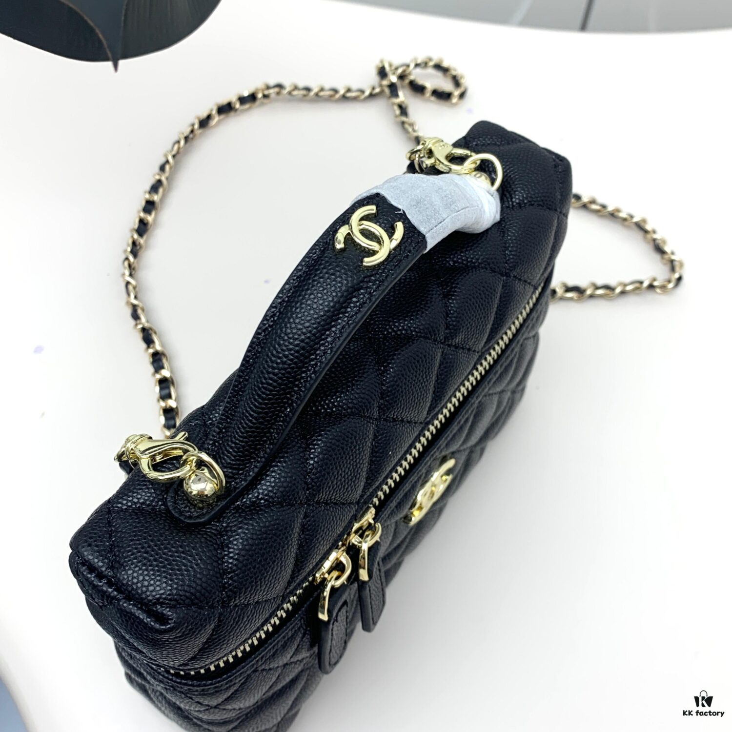 Chanel 25c LPCHANL - Vintage Elegance with Premium Sensibility