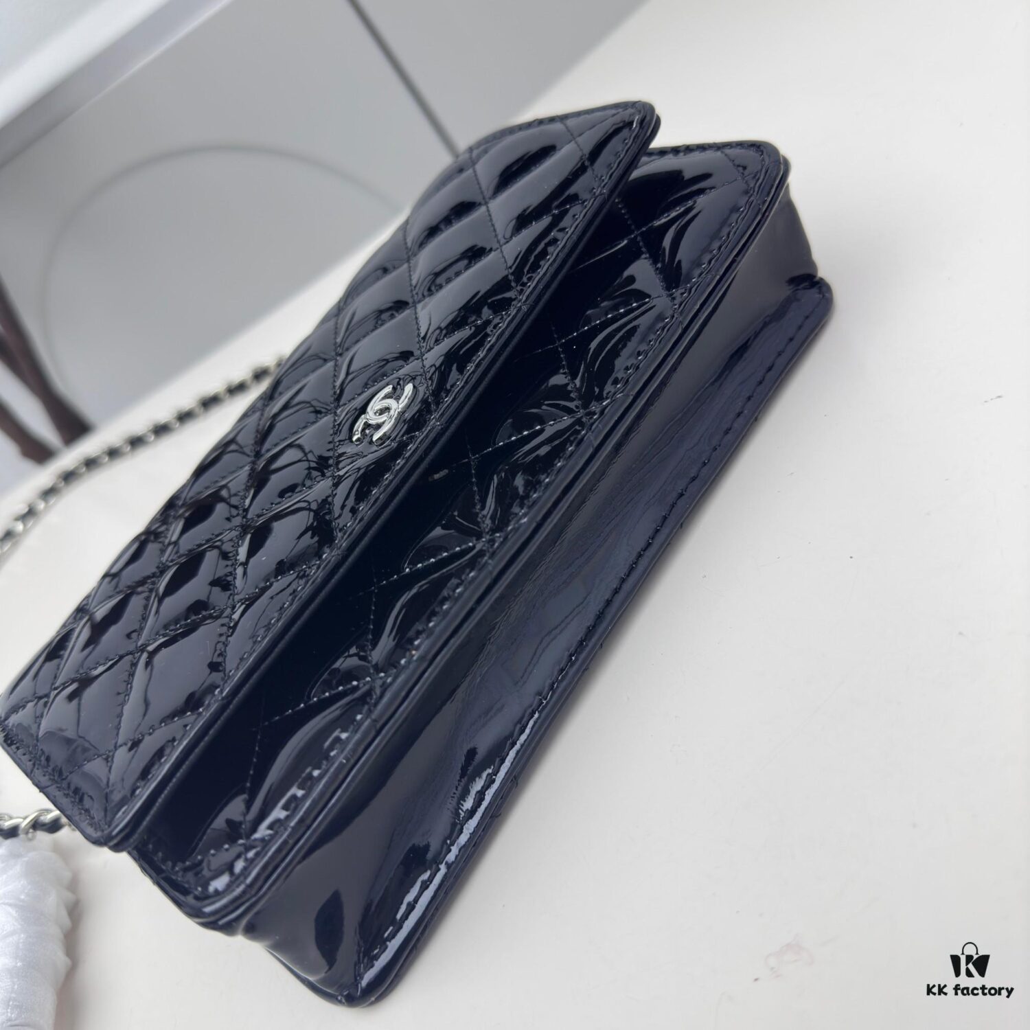 693046d1f09edb6de4c4df36 Top Quality Authentic Sheepskin Chanel WOC Classic Lucky Bag, Can Be Worn Crossbody or Shoulder, Chain Stowable Inside for Clutch Use