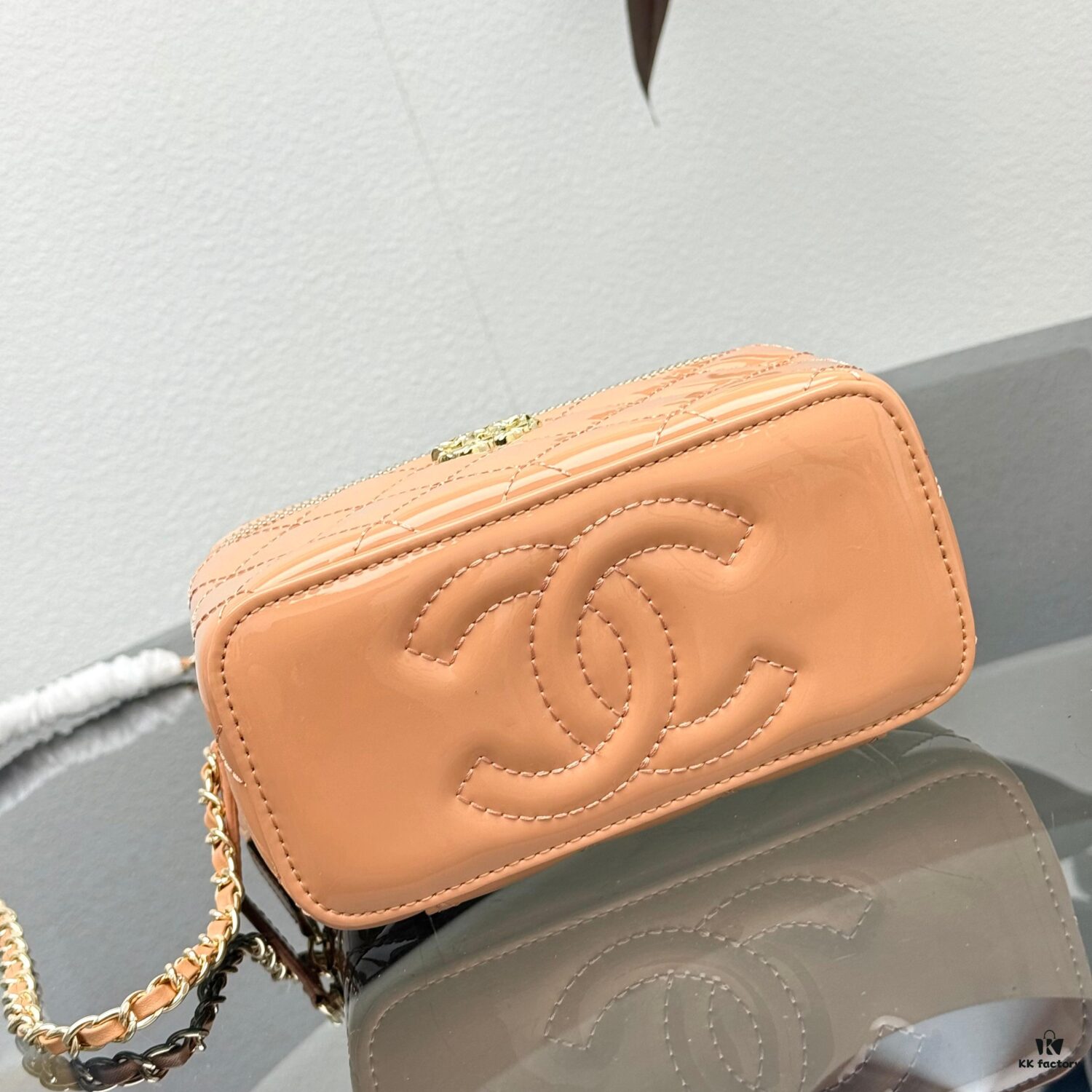 6930472df09edb6de4c4df7f Bestselling Upgraded Chanel-style Box Clutch with Rhinestone Handle