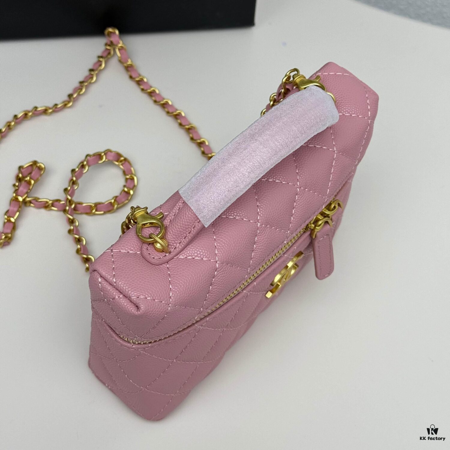 6930482df09edb6de4c4e042 Genuine Top Grain Calfskin CHANEL 25P Black Gold Brushed Logo Flat Box Bag