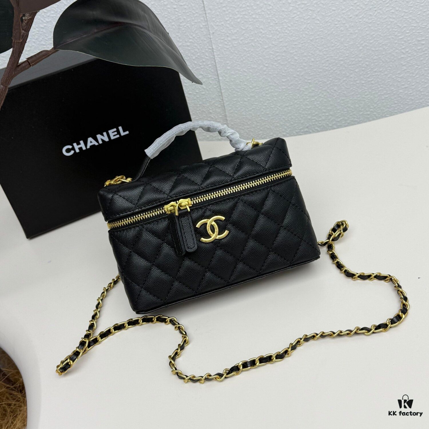6930483cf09edb6de4c4e04a CHANEL 25P Black and Gold Brushed Logo Flat Box Bag in Top-Grain Caviar Leather
