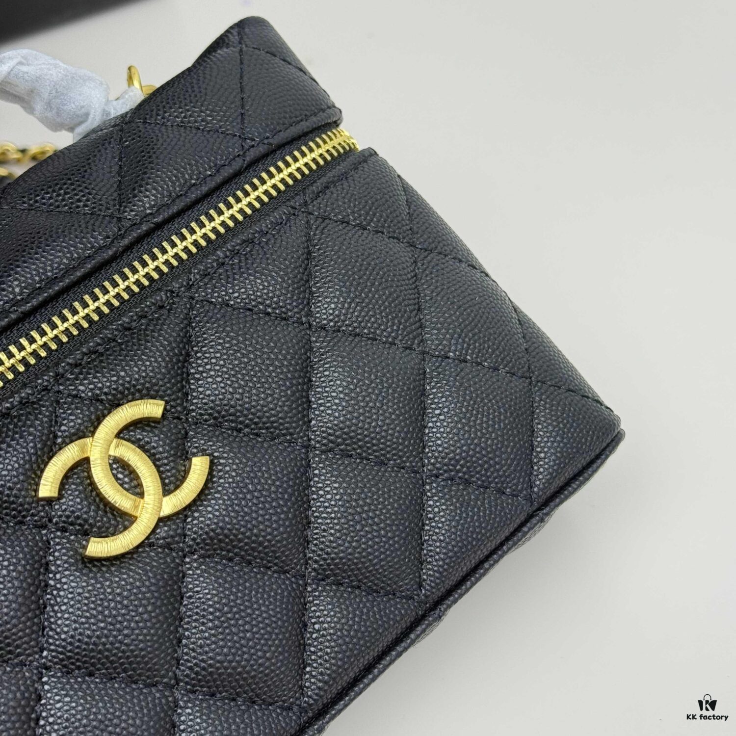 69304843f09edb6de4c4e04e CHANEL 25P Black and Gold Brushed Logo Flat Box Bag in Top-Grain Caviar Leather