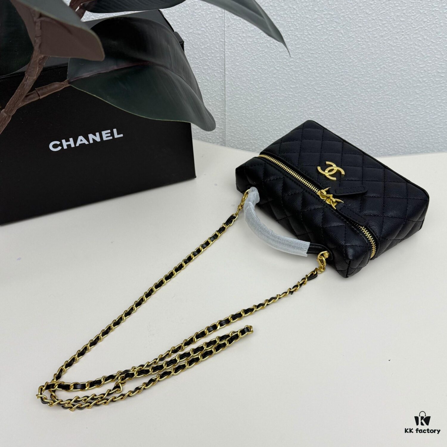 6930487bf09edb6de4c4e074 CHANEL 25P Black and Gold Brushed Logo Flat Box Bag in Top-Grain Caviar Leather