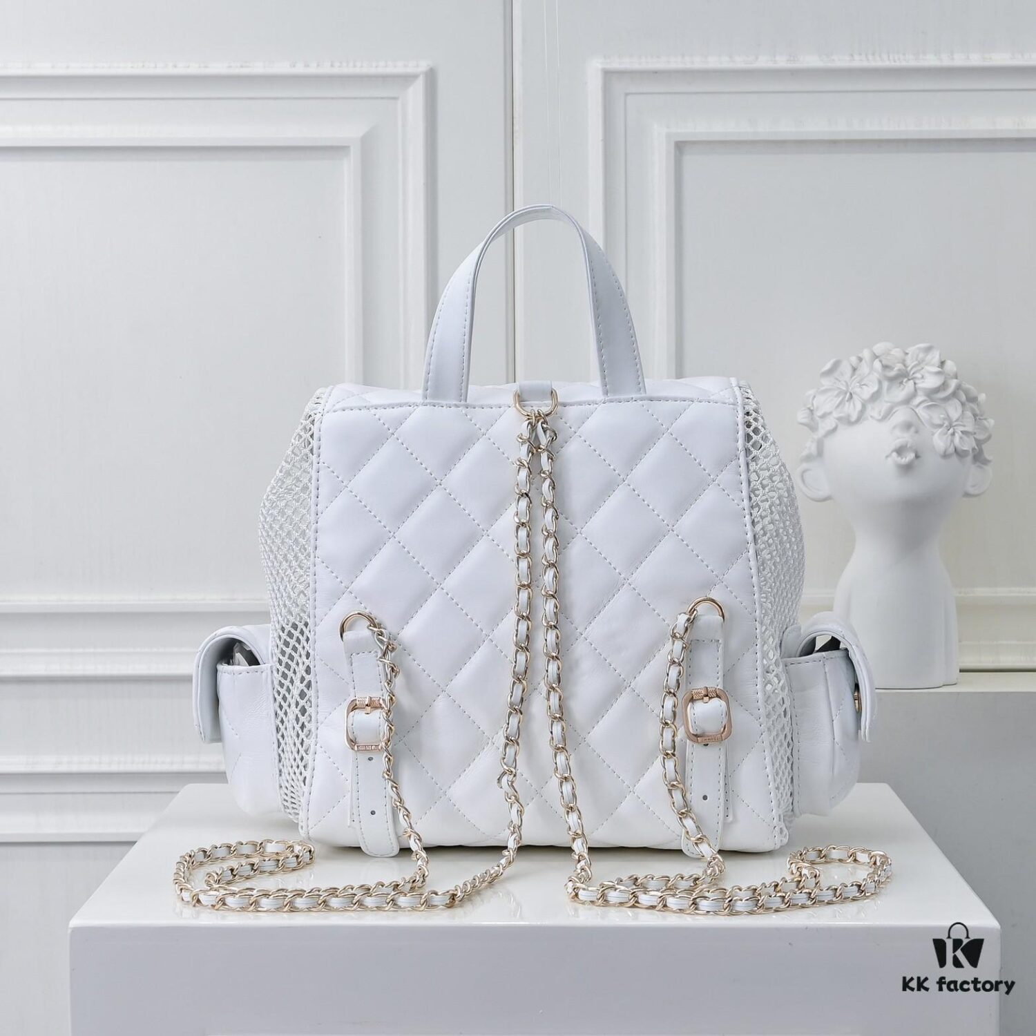 693048d8f09edb6de4c4e0ec CHANEL 25S Spring/Summer Bestseller Series - Chanel Mesh Net Bag