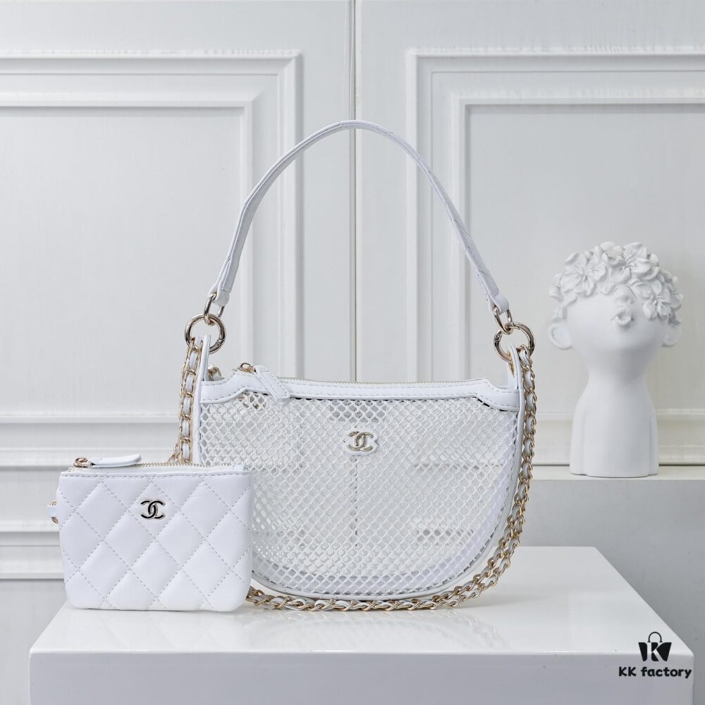 693048e9f09edb6de4c4e105 CHANEL 25S Spring/Summer Bestseller Series - Chanel Mesh Netted Handbag
