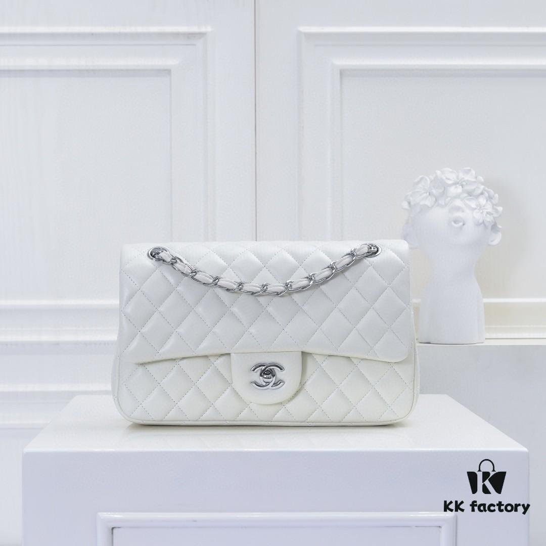 693048f7f09edb6de4c4e11d CHANEL Classic Crossbody Bag Summer Collection with Original Hardware