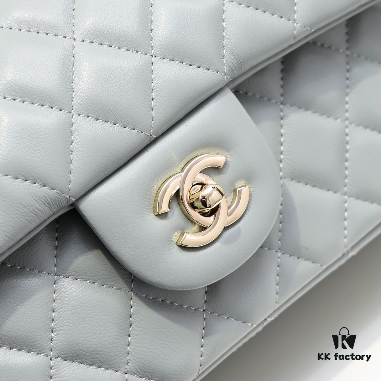 693048fbf09edb6de4c4e122 CHANEL Lambskin Classic Crossbody Bag with Red Interior, Summer Style 1112