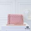 6930491ef09edb6de4c4e15a CHANEL Lambskin Classic Crossbody Bag with Red Lining, Summer Collection, Original Hardware, Size: 25.5*16*6.5