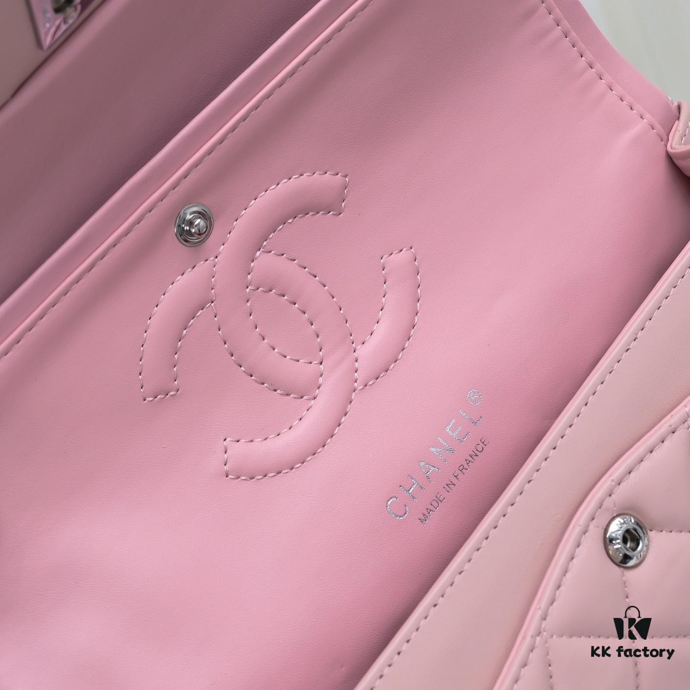 6930493ef09edb6de4c4e182 CHANEL Lambskin Classic Crossbody Bag with Red Lining, Summer Arrival, Original Hardware, Size: 25.5*16*6.5