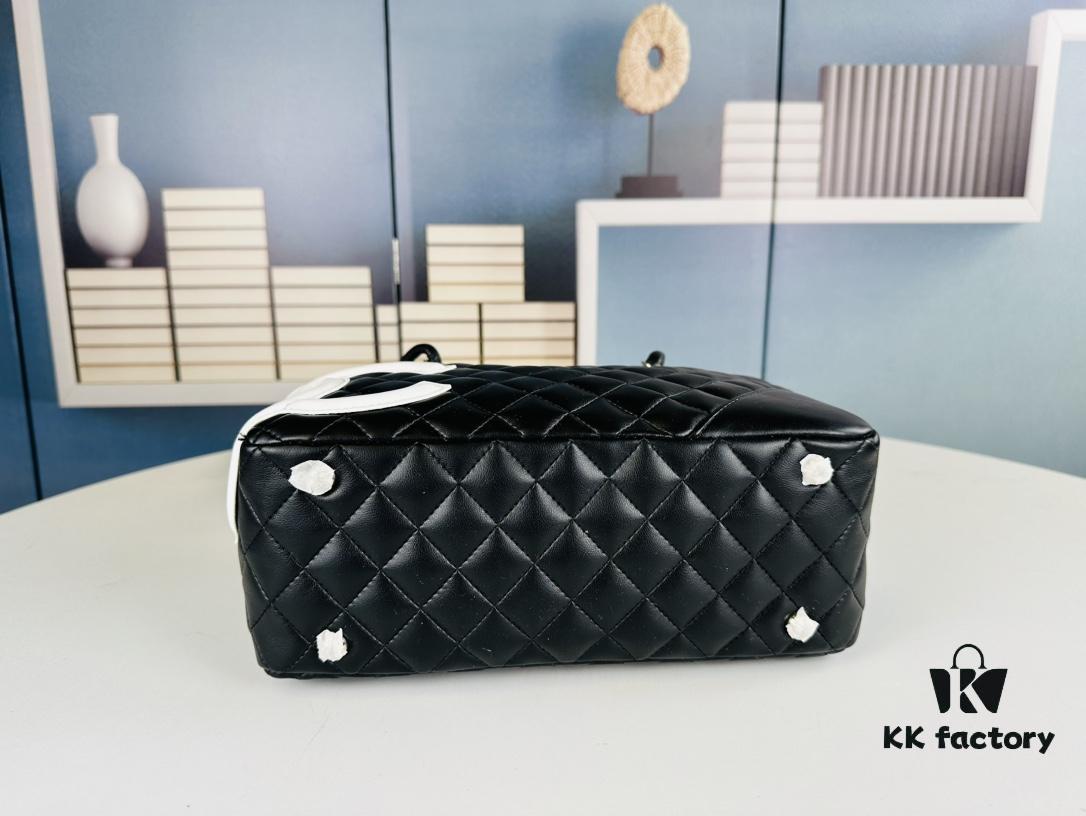 69304999f09edb6de4c4e1f3 Rare Vintage Chanel Classic Handbag - Limited Stock Available!