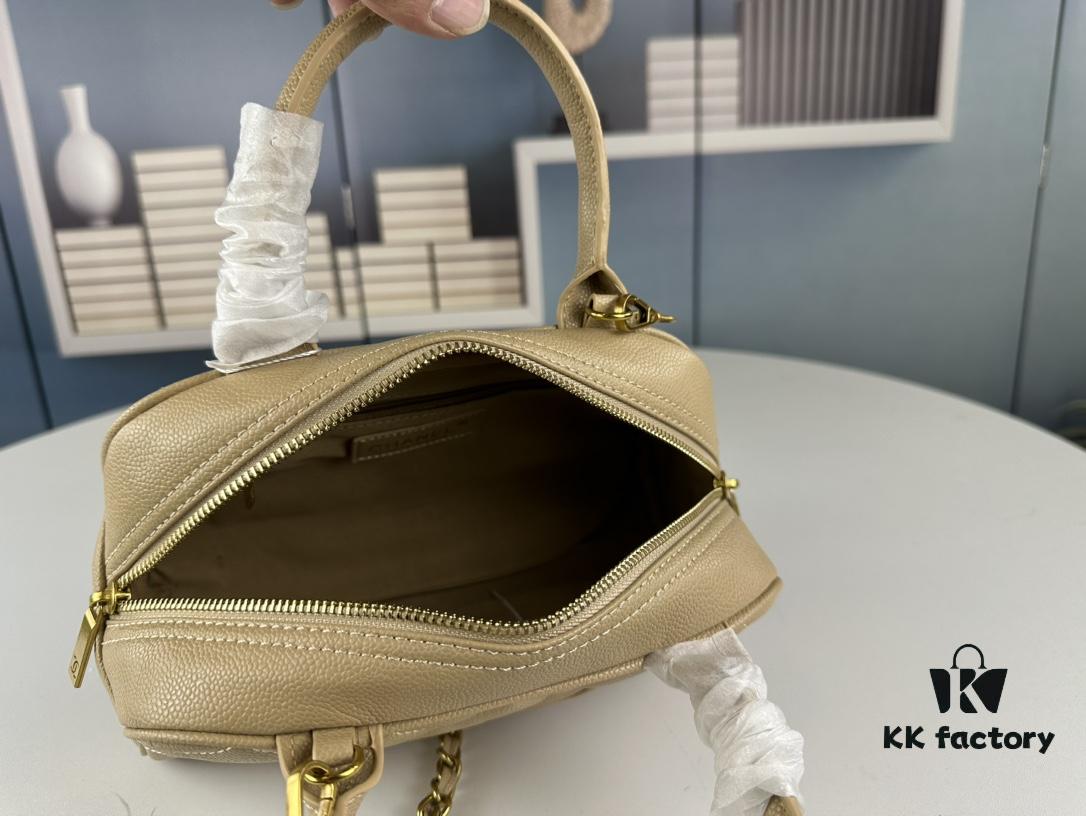 693049a8f09edb6de4c4e20c New Arrival Wholesale Jennie Same Style Chanel Bowling Bag in Black – Why Is It So Popular?