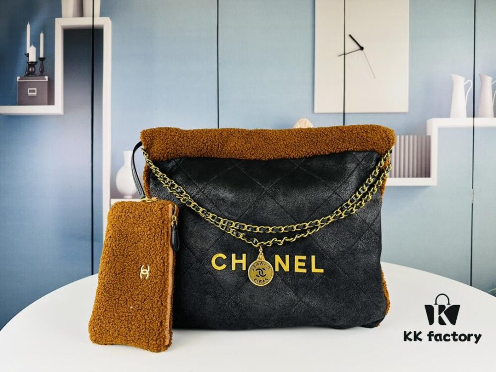 69304a03f09edb6de4c4e27d New Arrival Teddy Bag from Chanel 22B